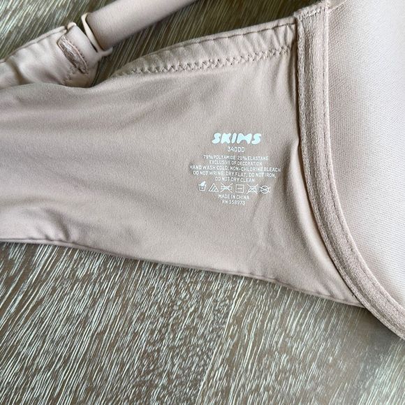 SKIMS Fits Everybody Underwire T-Shirt Bra Mica Size 34DDD - Picture 4 of 4